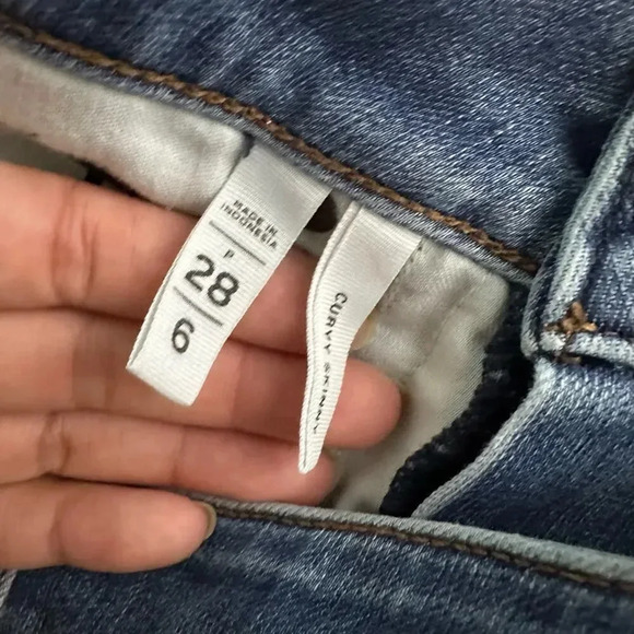 LOFT Size‎ 28/6 Curvy Skinny Raw Hem Jeans Medium Wash High Rise - Picture 3 of 5